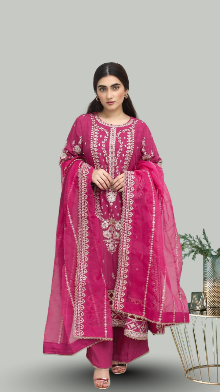 Magenta Raw Silk Embroidered Suit | Daiselle by Zurwas Collection – DAISELLE