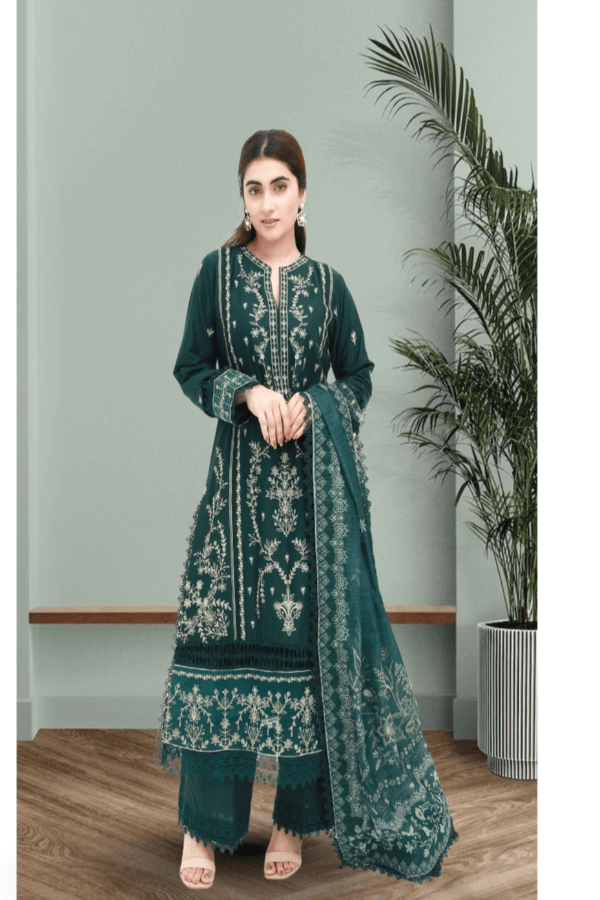 Emerald Green Embroidered Lawn 3-Piece Suit - Daiselle
