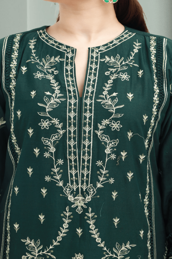 Emerald Green Embroidered Lawn 3-Piece Suit - Daiselle